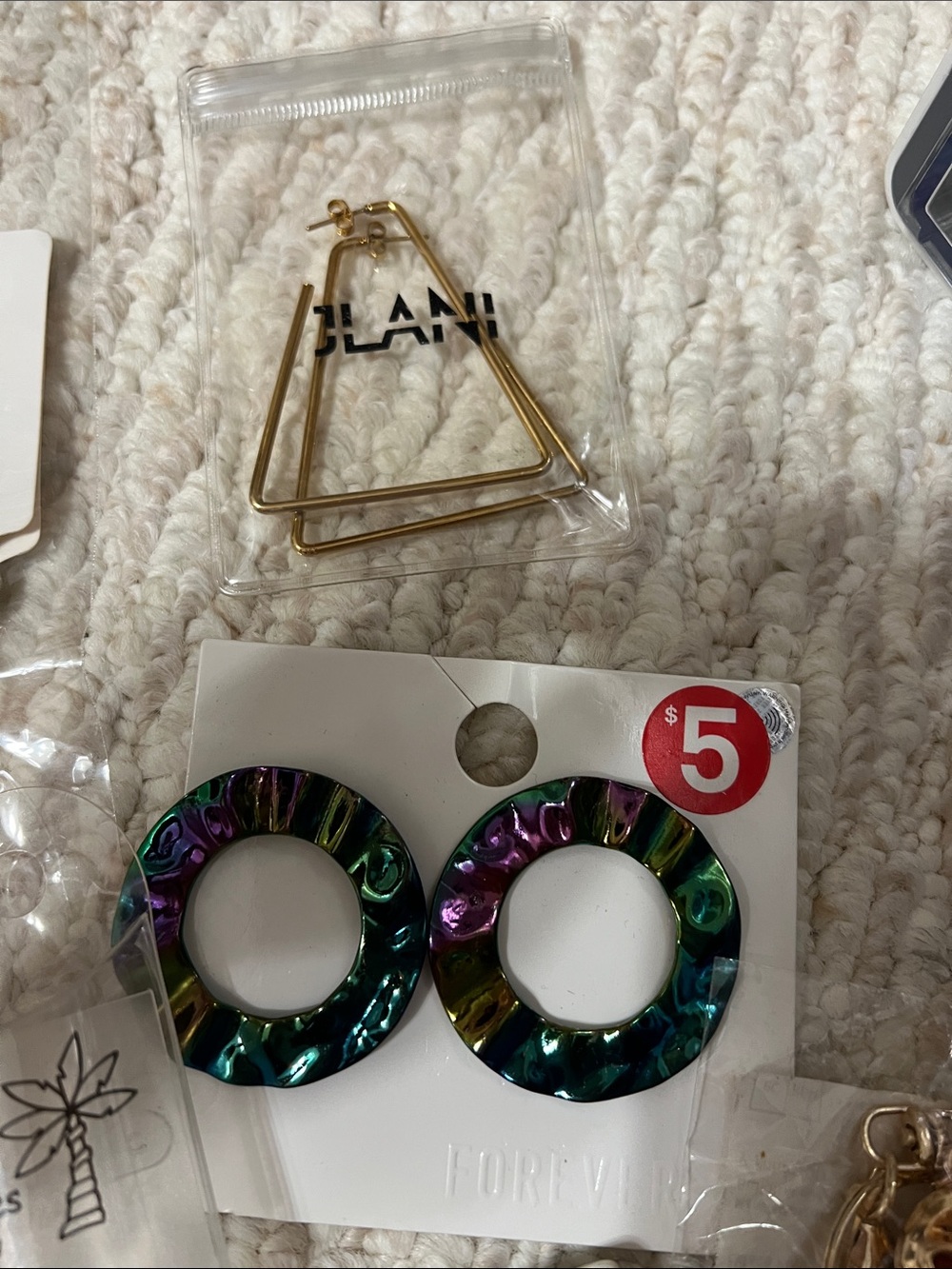 Jewelry bundle - Picture 11 of 11